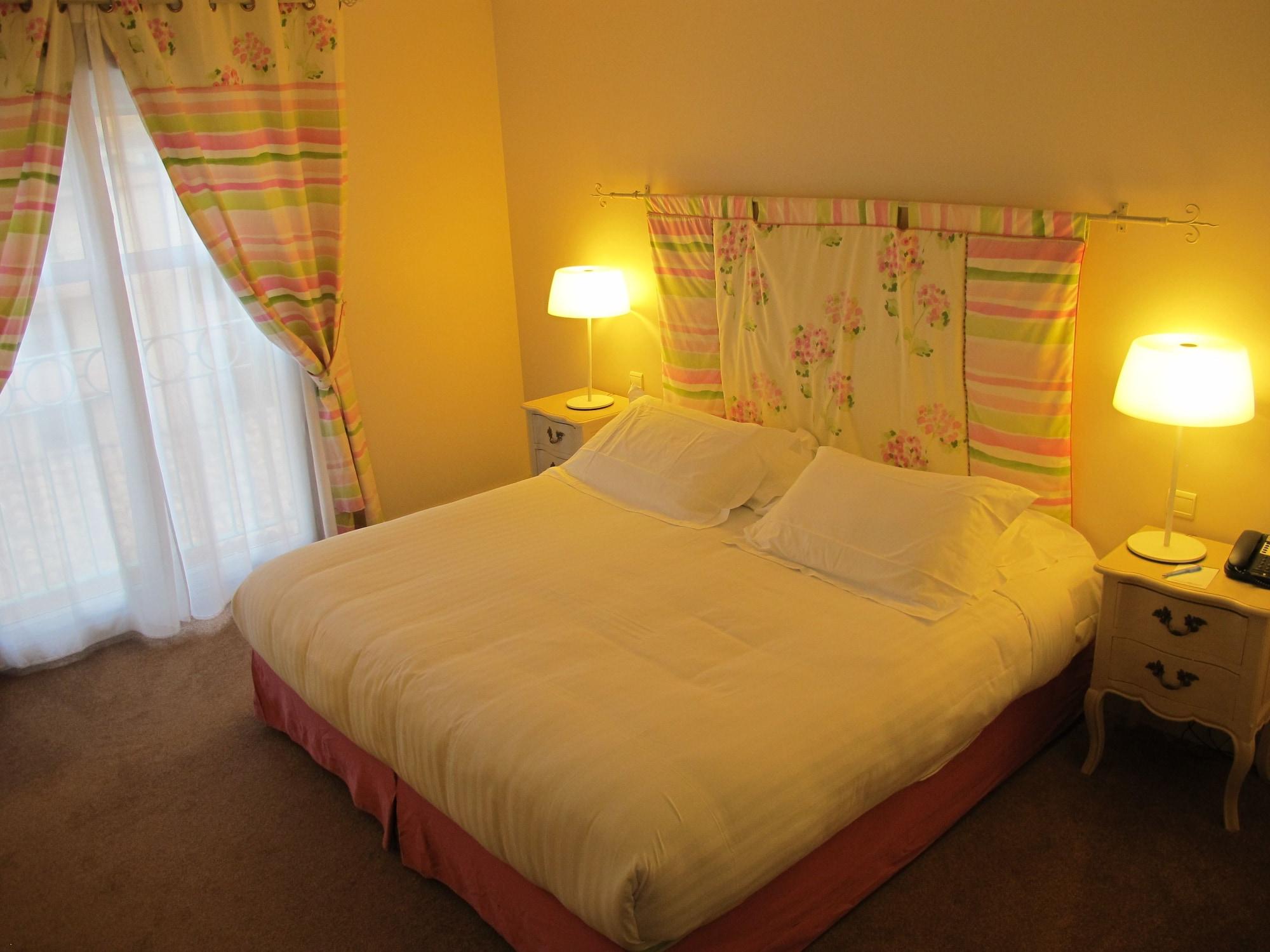 Hotel Sanary, Soleil Et Jardin - Renovation Hiver 2024-25 Luaran gambar