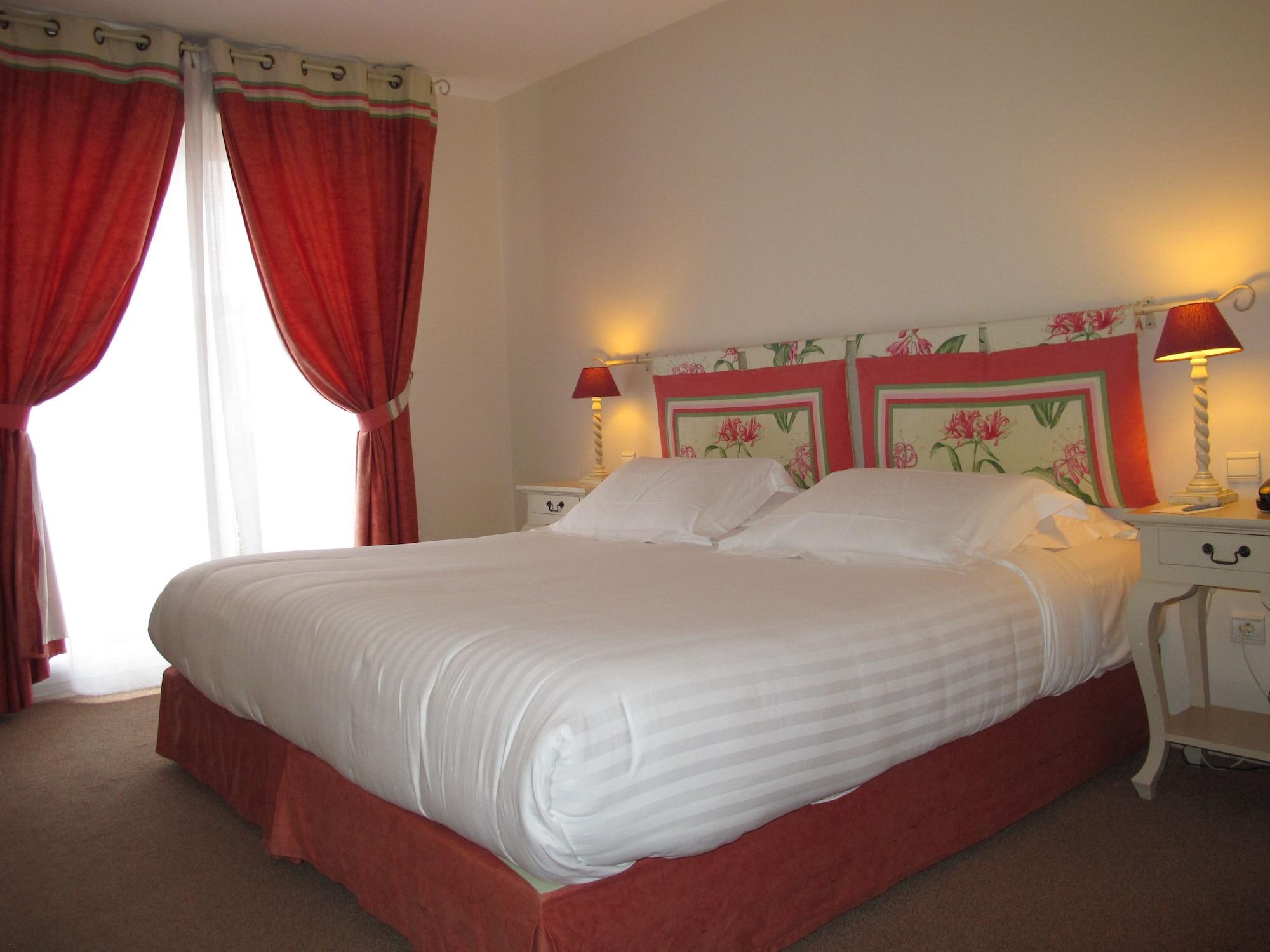 Hotel Sanary, Soleil Et Jardin - Renovation Hiver 2024-25 Luaran gambar