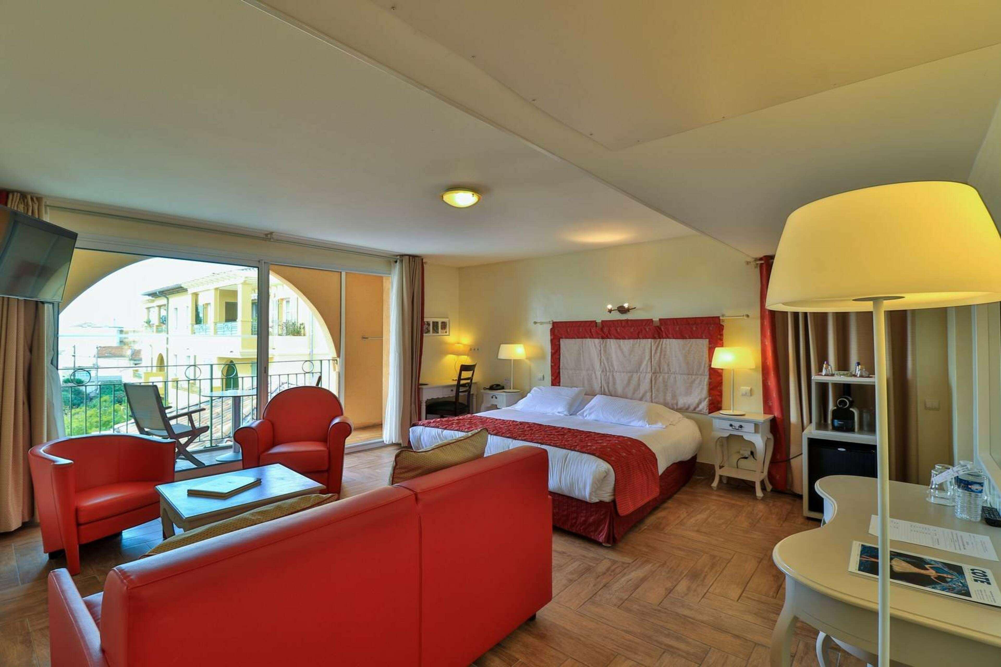Hotel Sanary, Soleil Et Jardin - Renovation Hiver 2024-25 Luaran gambar
