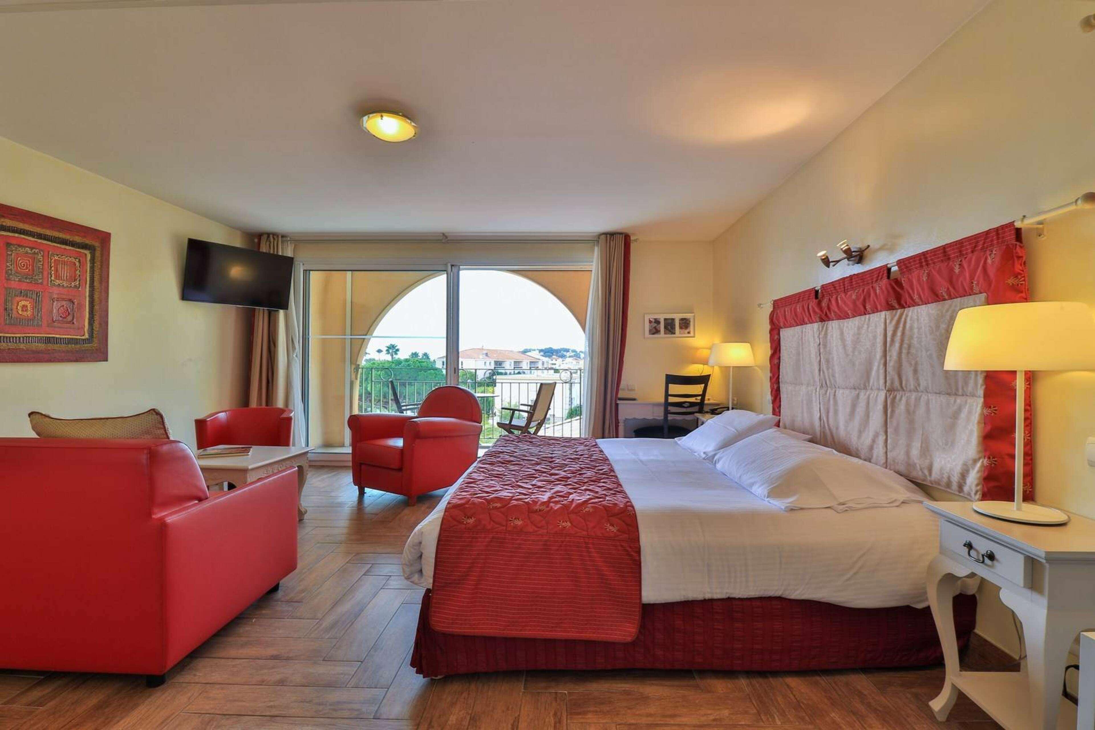 Hotel Sanary, Soleil Et Jardin - Renovation Hiver 2024-25 Luaran gambar