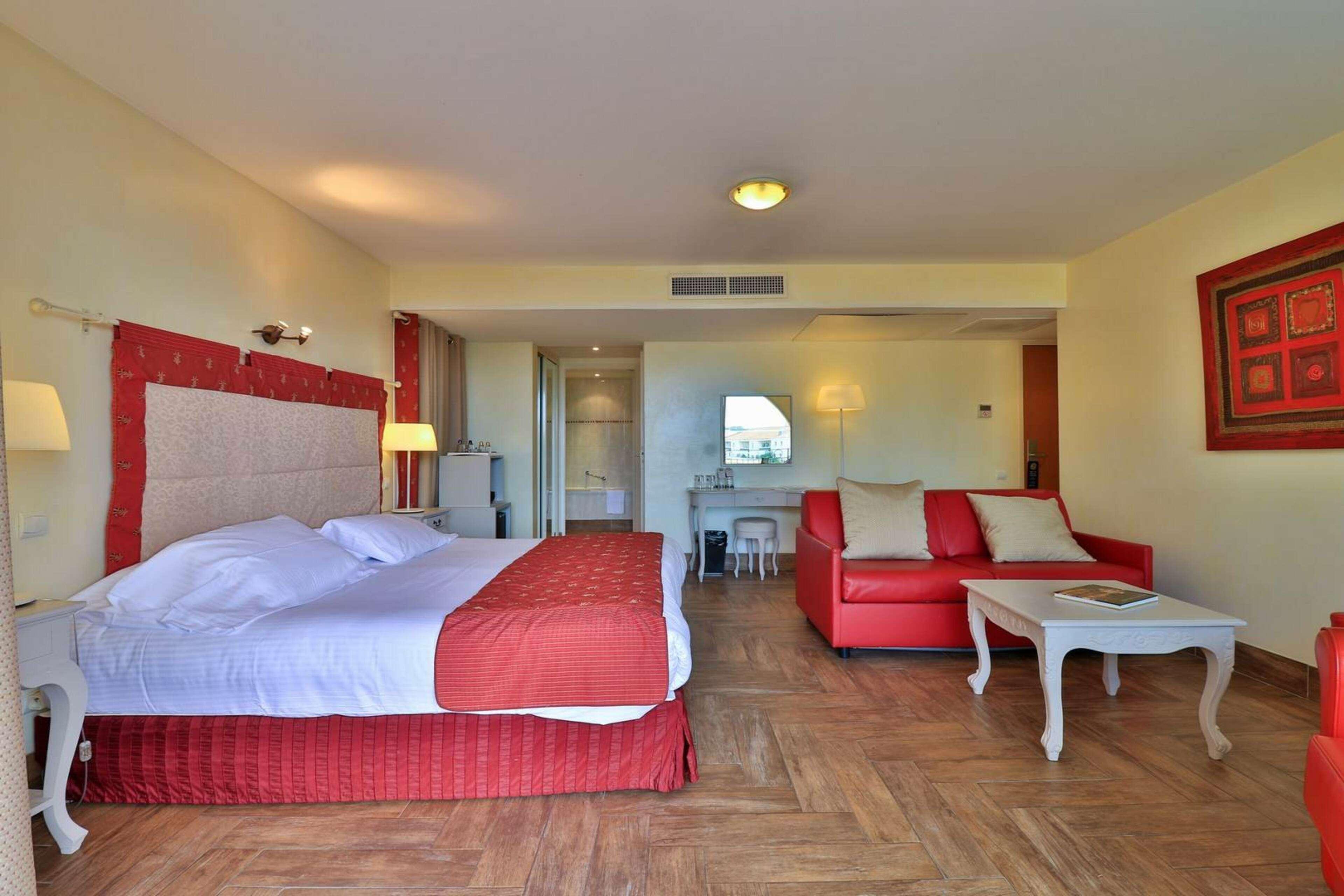Hotel Sanary, Soleil Et Jardin - Renovation Hiver 2024-25 Luaran gambar