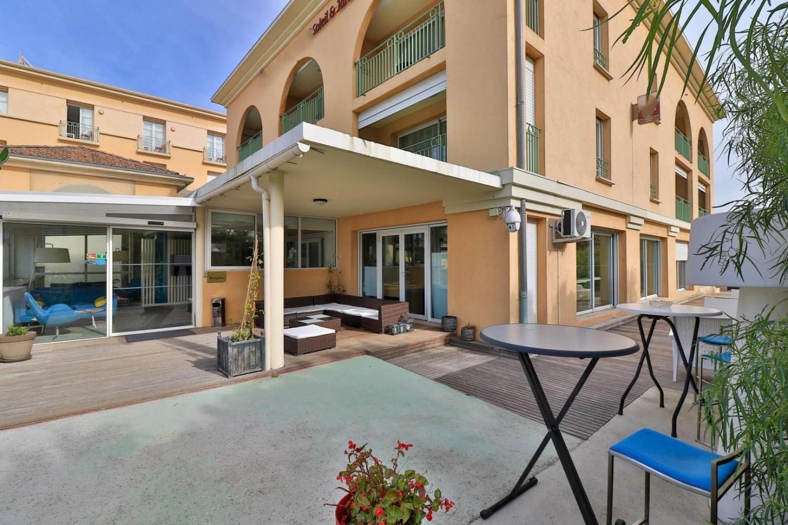 Hotel Sanary, Soleil Et Jardin - Renovation Hiver 2024-25 Luaran gambar