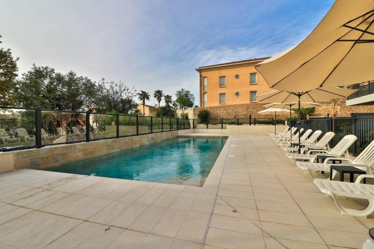 Hotel Sanary, Soleil Et Jardin - Renovation Hiver 2024-25 Luaran gambar